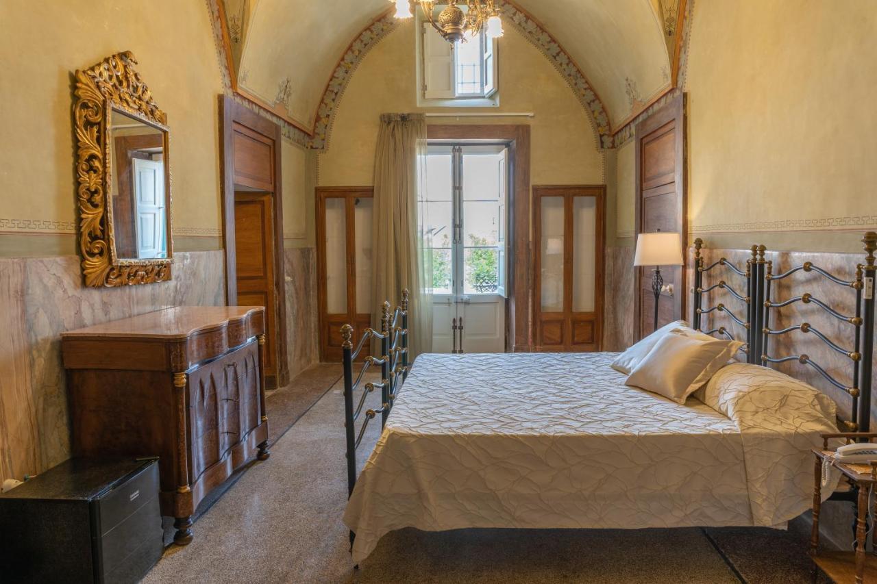 Отель Il Cavaliere Al Borgo Antico Копертино Экстерьер фото